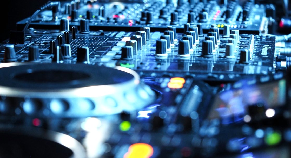 Balancing a Reporter's Voice Against Music: Notes From Owen's Project