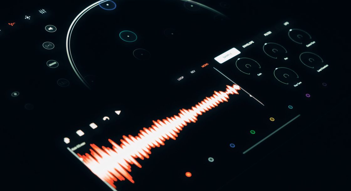 Noise Reduction or Manual Repair: Which Suits Interview Audio?